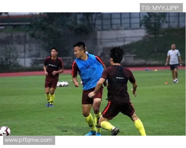 足球明星惊现绑架事件视频曝光引发社会热议与关注 足球明星惊现绑架事件视频曝光引发社会热议与关注